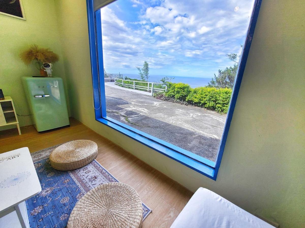 A Promised Land Bnb Jiufen Bagian luar foto